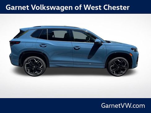 New 2026 Volkswagen Tiguan SEL R-Line AWD/4WD image 6