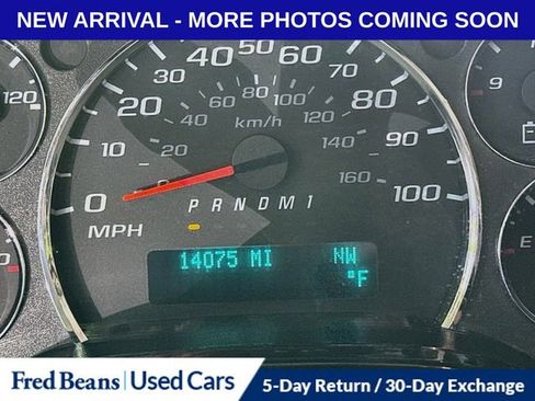 Used 2022 Chevrolet Express 2500 w/ Enhanced Convenience Package RWD image 14