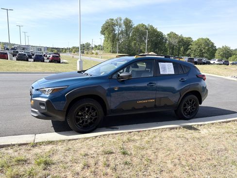Used 2024 Subaru Crosstrek 2.5i Wilderness w/ Wilderness Package AWD/4WD image 4