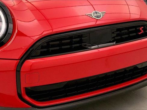 Certified 2025 MINI Cooper S image 29