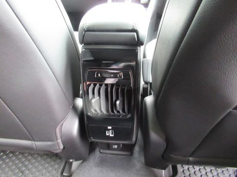 New 2026 Jeep Compass Latitude AWD/4WD image 15