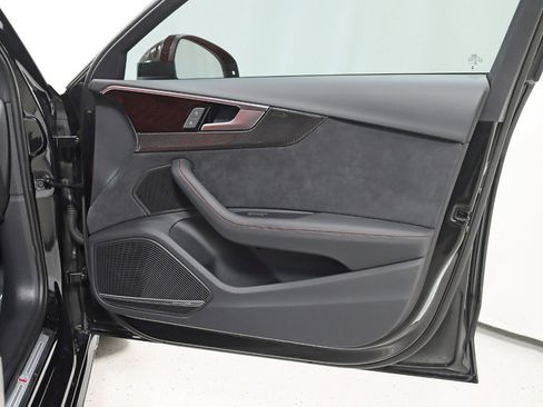 Used 2023 Audi S4 Prestige image 35