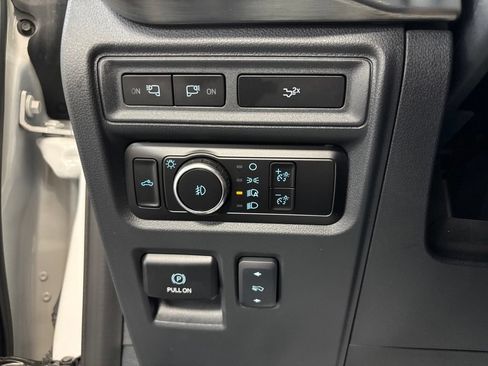 Used 2023 Ford F150 Lariat AWD/4WD image 25