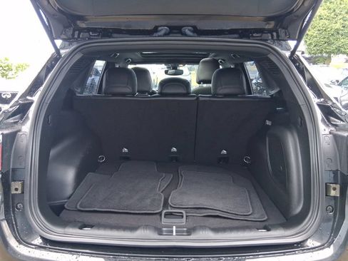 Used 2023 Jeep Compass Limited w/ Sun and Sound Group AWD/4WD image 35