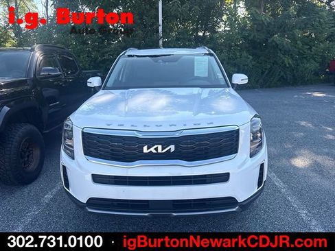 Used 2022 Kia Telluride S AWD/4WD image 5