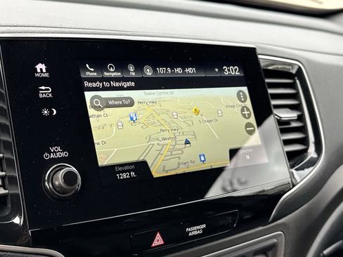 Used 2022 Honda Passport TrailSport image 28