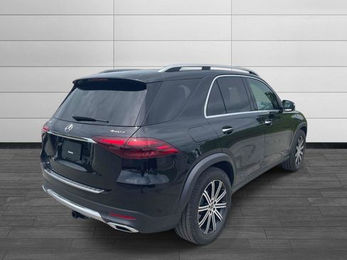 Used 2026 Mercedes-Benz GLE 350 4MATIC image 3