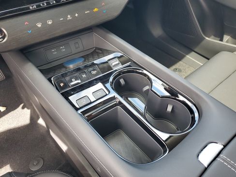 New 2026 Nissan Murano SL image 18