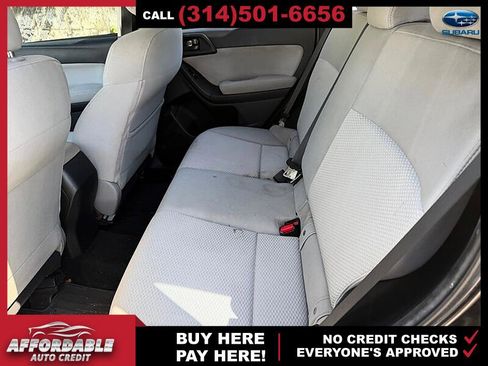 Used 2015 Subaru Forester 2.5i AWD/4WD image 11