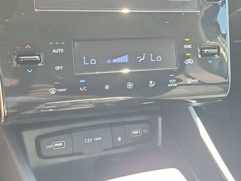Certified 2024 Hyundai Tucson SEL FWD image 13