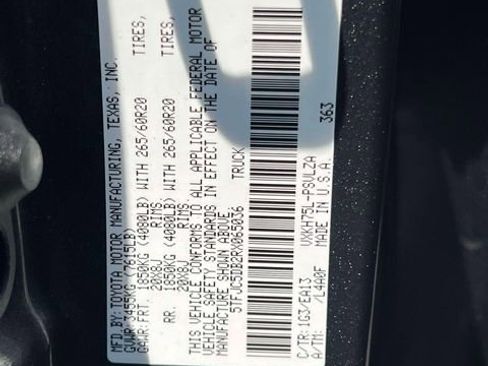 Used 2024 Toyota Tundra Limited AWD/4WD image 22
