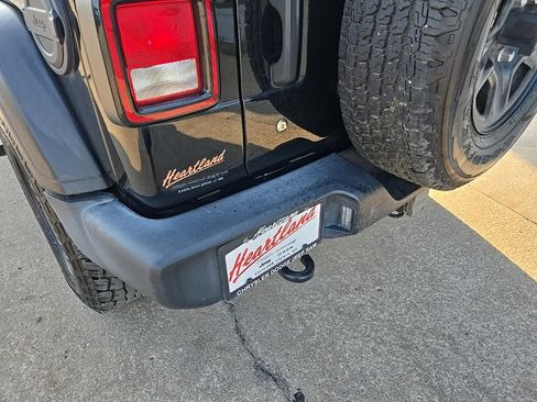 Used 2021 Jeep Wrangler Unlimited Sport AWD/4WD image 20