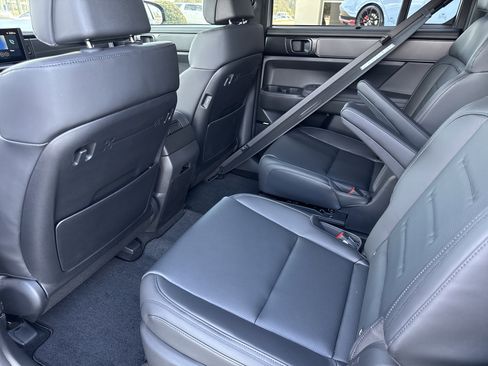 New 2026 Hyundai Santa Fe Calligraphy image 12