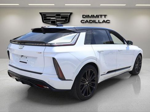 New 2026 Cadillac Lyriq V w/ LPO, Floor Liner Package image 5