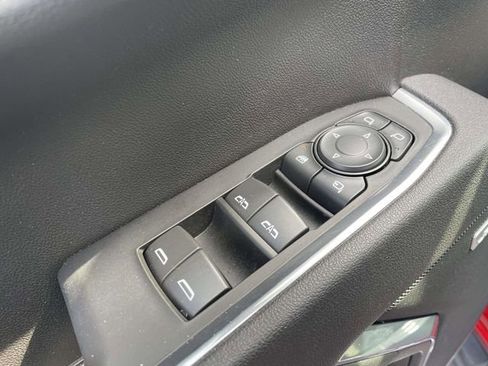 Certified 2025 GMC Sierra 1500 SLT w/ SLT Premium Plus Package image 15