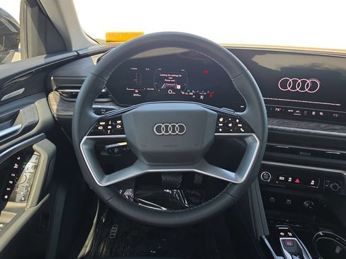 Used 2025 Audi Q5 Prestige AWD/4WD image 12
