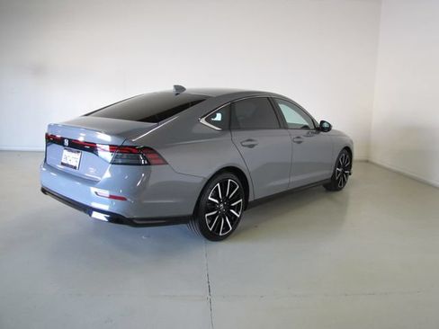 Certified 2024 Honda Accord Touring image 25