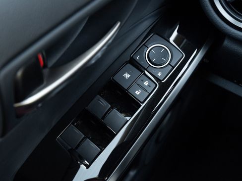 Used 2025 Lexus IS 350 F Sport w/ Accessory Package RWD image 18