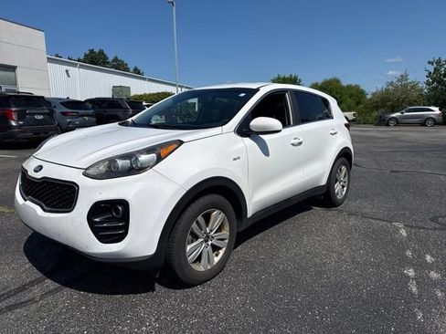 Used 2017 Kia Sportage LX AWD/4WD image 1