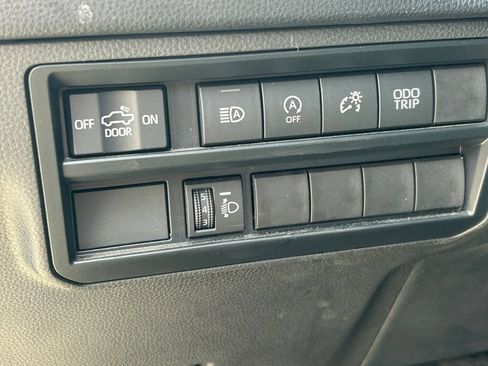 Used 2023 Toyota Tundra SR5 AWD/4WD image 25