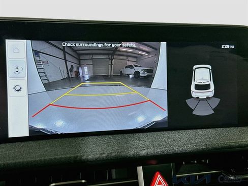 Certified 2024 Kia EV6 Light image 14