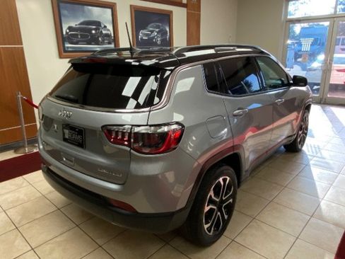 Used 2023 Jeep Compass Limited AWD/4WD image 6