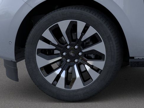 New 2026 Ford Expedition Platinum AWD/4WD image 50