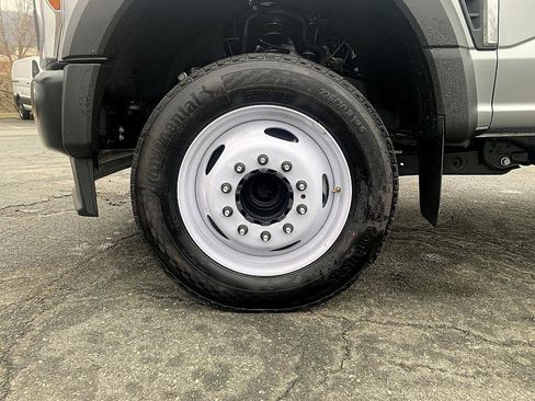 New 2024 Ford F450 XL image 8