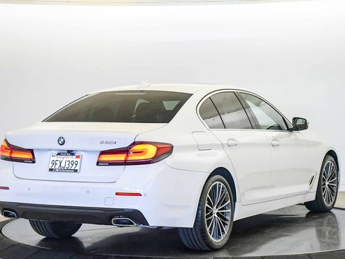 Used 2023 BMW 530i w/ Convenience Package RWD image 5
