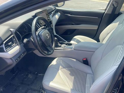 Used 2023 Toyota Camry SE FWD image 17