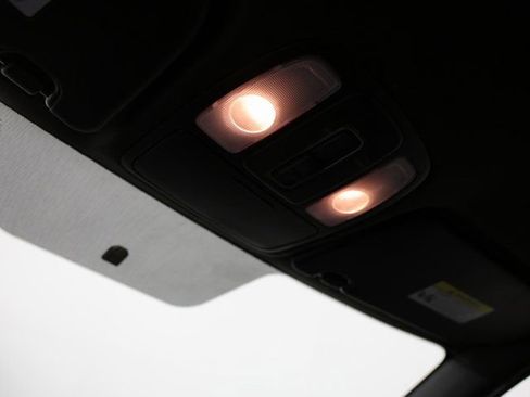 Used 2016 Kia Soul + image 18