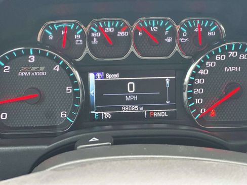Used 2018 Chevrolet Silverado 1500 LTZ Z71 w/ Redline Edition AWD/4WD image 22