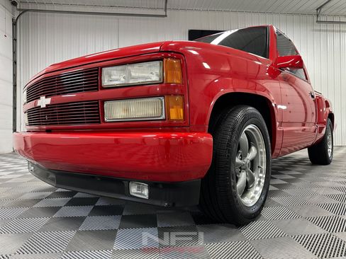 Used 1993 Chevrolet Silverado 1500 454 SS RWD image 13