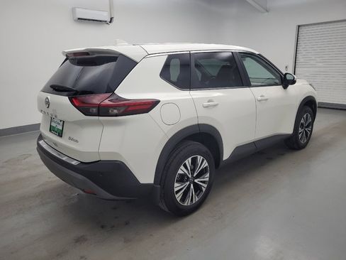 Used 2023 Nissan Rogue SV AWD/4WD image 10