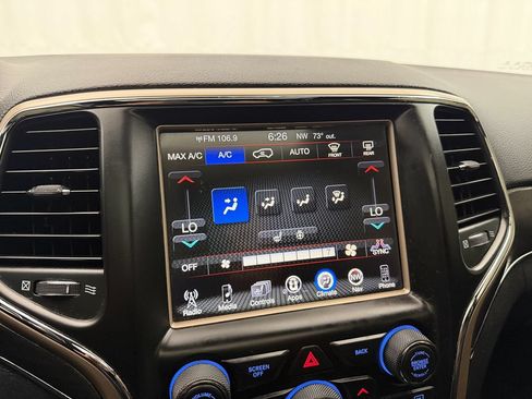 Used 2017 Jeep Grand Cherokee Limited AWD/4WD image 26