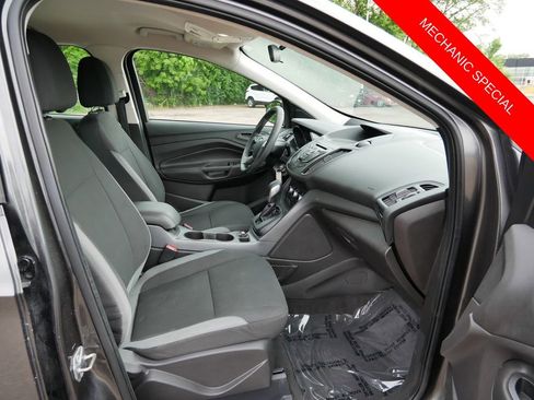 Used 2015 Ford Escape S FWD image 8