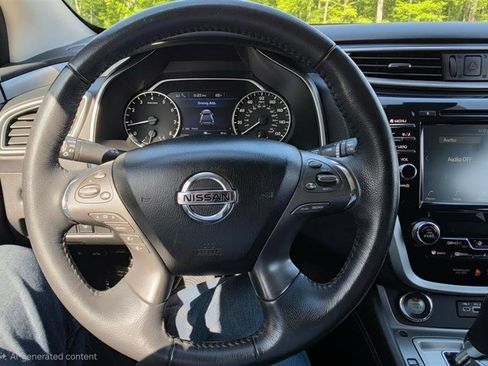 Used 2020 Nissan Murano SV image 31