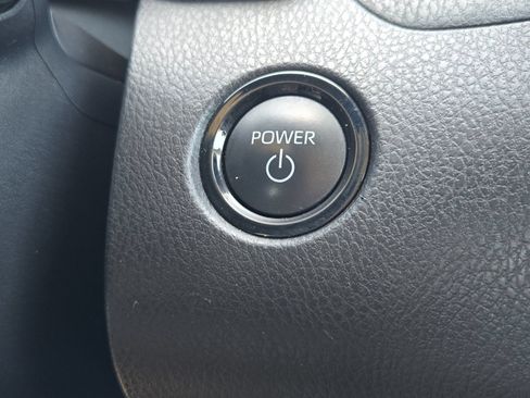 Used 2025 Toyota Camry LE FWD image 20