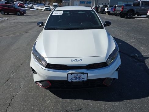 Used 2024 Kia Forte GT-Line image 2