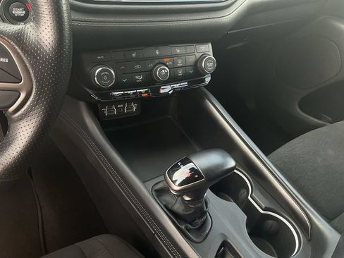 Used 2023 Dodge Durango SXT RWD image 16