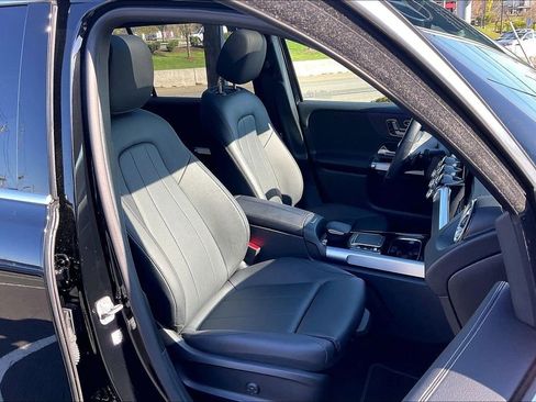 Certified 2023 Mercedes-Benz GLB 250 4MATIC image 7