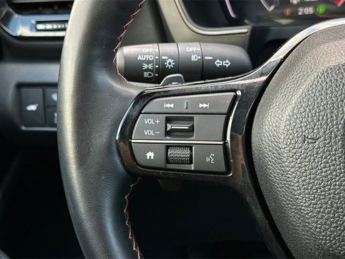 Used 2025 Honda Pilot TrailSport image 28