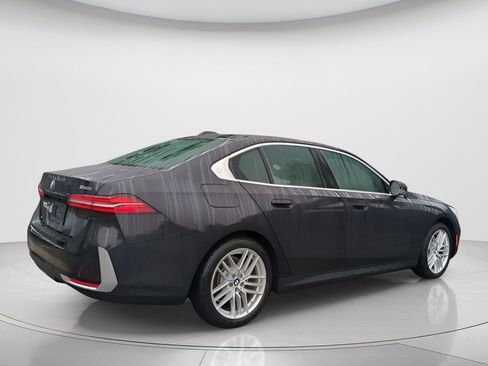 New 2025 BMW 530i w/ Premium Package image 5