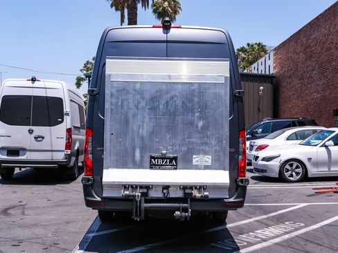 Used 2023 Mercedes-Benz Sprinter 4500 image 3