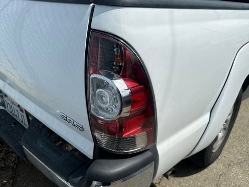 Used 2013 Toyota Tacoma 2WD Double Cab w/ SR5 Pkg image 18