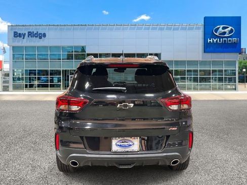 Used 2023 Chevrolet TrailBlazer RS w/ Convenience Package AWD/4WD image 5