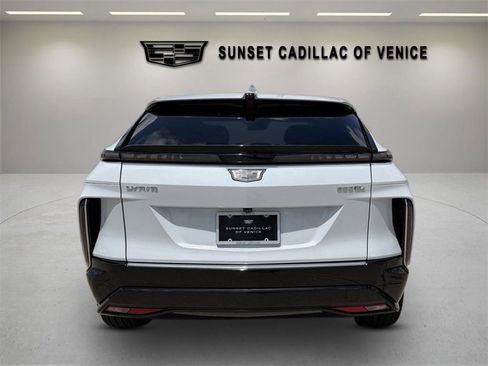 New 2026 Cadillac Lyriq Premium Luxury RWD image 4