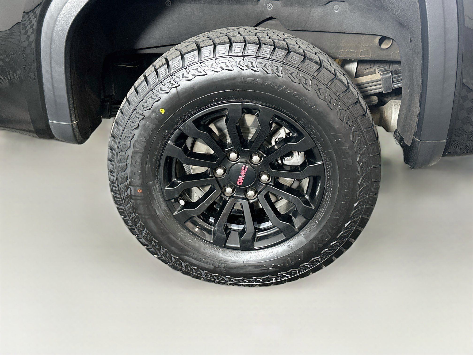 Used 2023 GMC Sierra 1500 AT4X AWD/4WD image 11