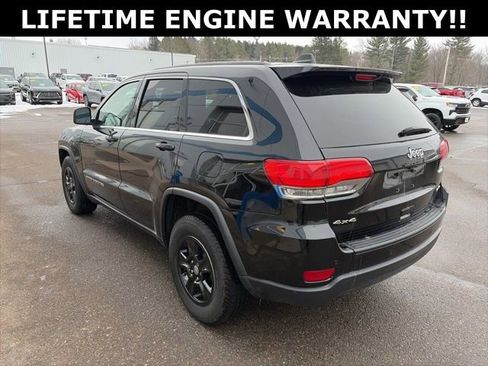 Used 2017 Jeep Grand Cherokee Laredo image 5