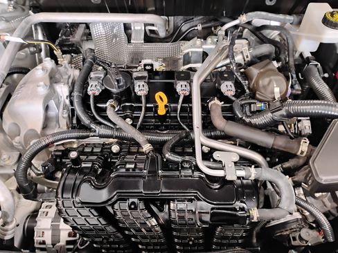 Used 2023 Mitsubishi Outlander SE image 51